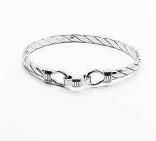 Load image into Gallery viewer, 925 Sterling Silver Gents Solid Loop Catch Twisted Design Bangle