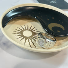 Load image into Gallery viewer, 2 piece Ying and Yang trinket dish
