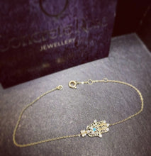 Load image into Gallery viewer, 375 9ct Gold Ladies Cubic Zirconia &amp; Hamsa Hand Bracelet
