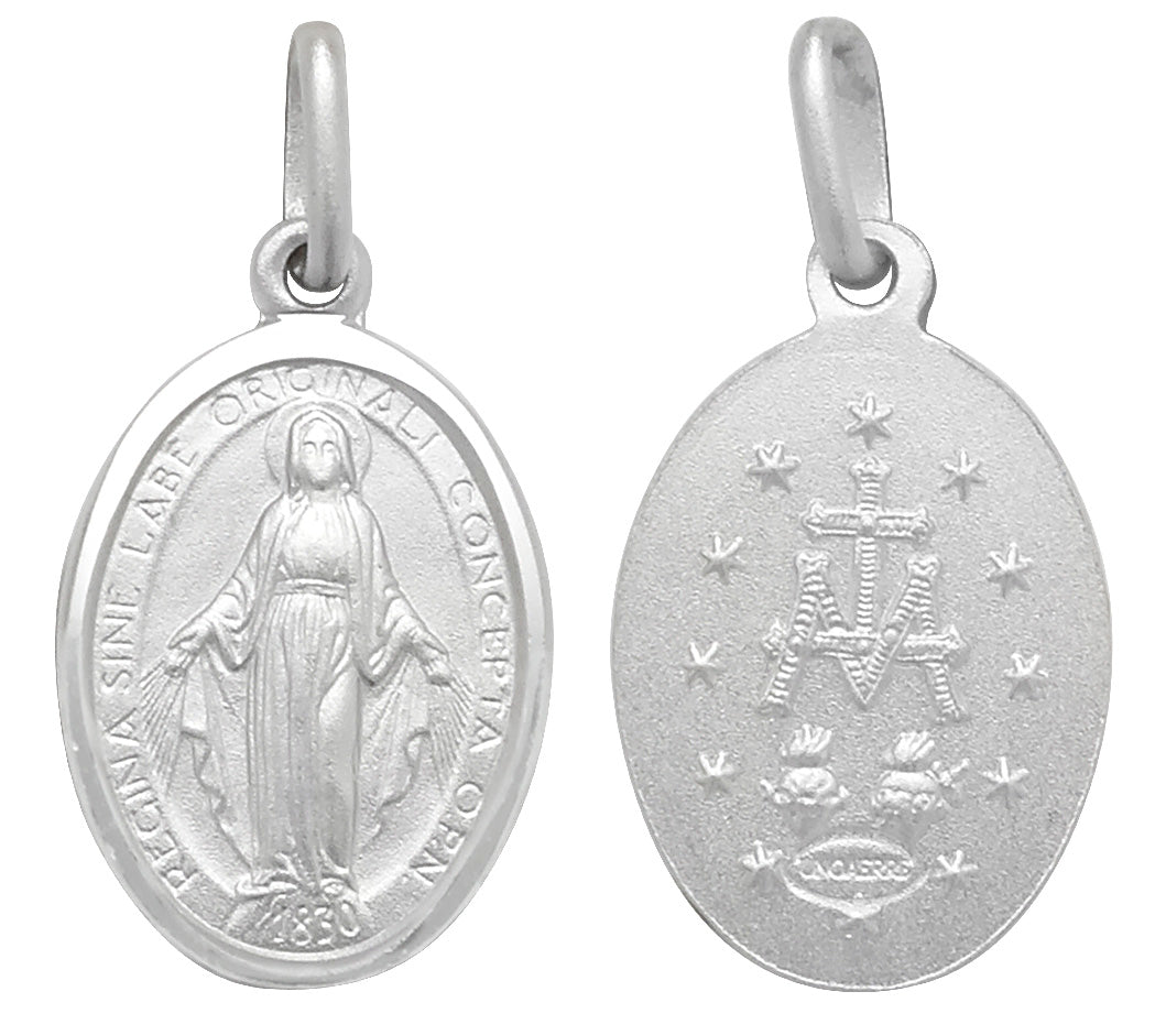 925 Sterling Silver Oval Madonna Pendant